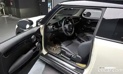 Mini Cooper 2021 2.0 гидро в Москве № 231470, миниатюра 11