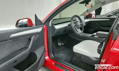 Tesla Model Y 2023 0.2 гидро в Москве № 231858, миниатюра 10