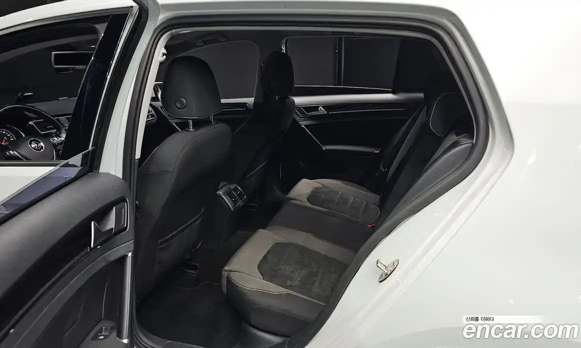 Volkswagen Golf 2014 2.0 гидро в Москве № 232244, фото 12
