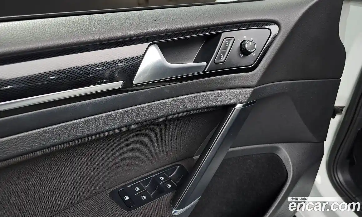 Volkswagen Golf 2014 2.0 гидро в Москве № 232244, фото 17