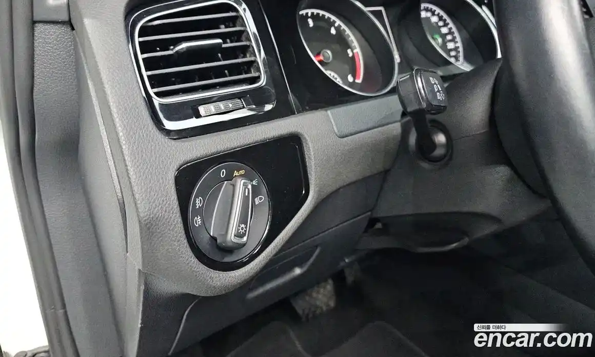 Volkswagen Golf 2014 2.0 гидро в Москве № 232244, фото 18
