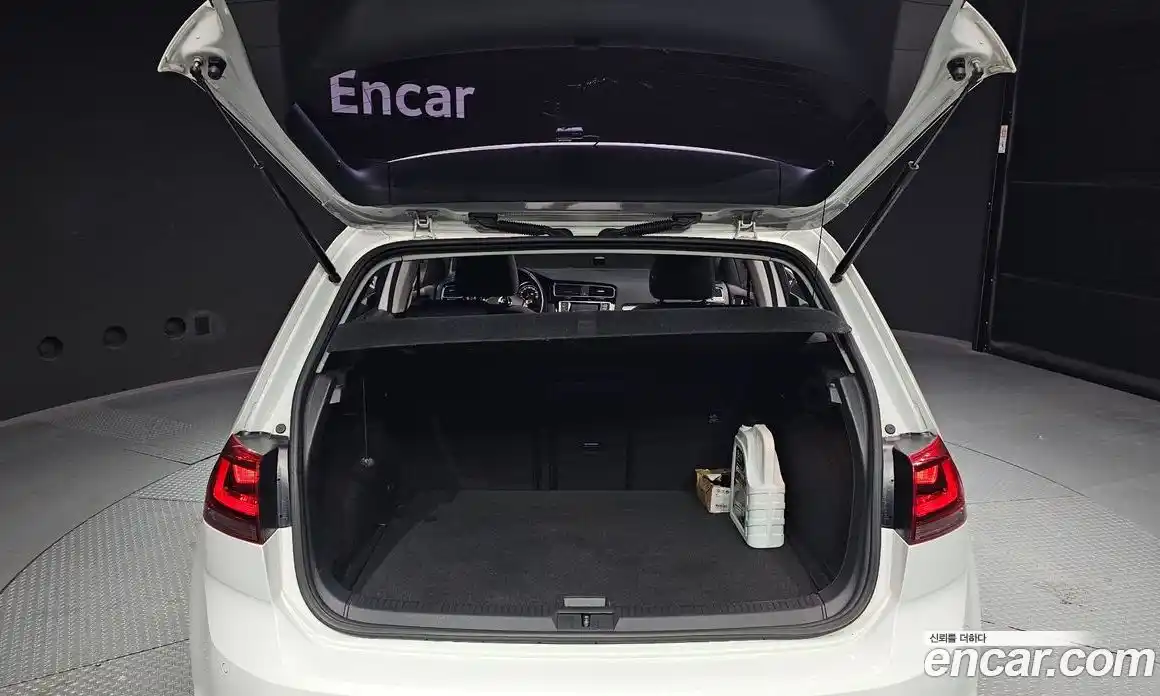 Volkswagen Golf 2014 2.0 гидро в Москве № 232244, фото 20