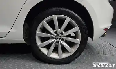 Volkswagen Golf 2014 2.0 гидро в Москве № 232244, миниатюра 5