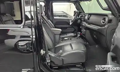 Jeep Wrangler 2022 2.0 гидро в Москве № 232395, миниатюра 11