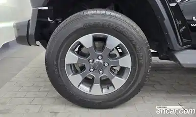 Jeep Wrangler 2022 2.0 гидро в Москве № 232395, миниатюра 5