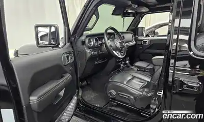 Jeep Wrangler 2022 2.0 гидро в Москве № 232395, миниатюра 10