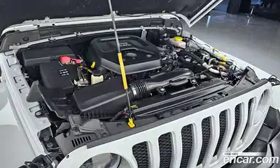 Jeep Wrangler 2023 2.0 гидро в Москве № 232498, миниатюра 6