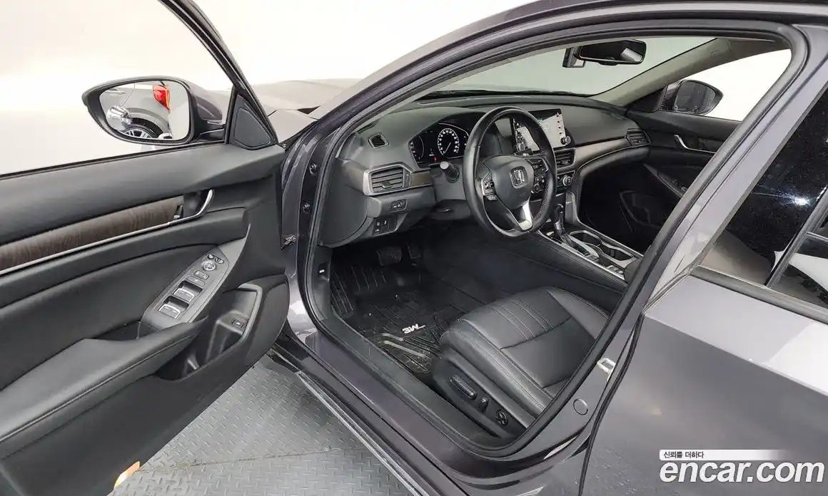 Honda Accord 2019 1.5 гидро в Москве № 232927, фото 10