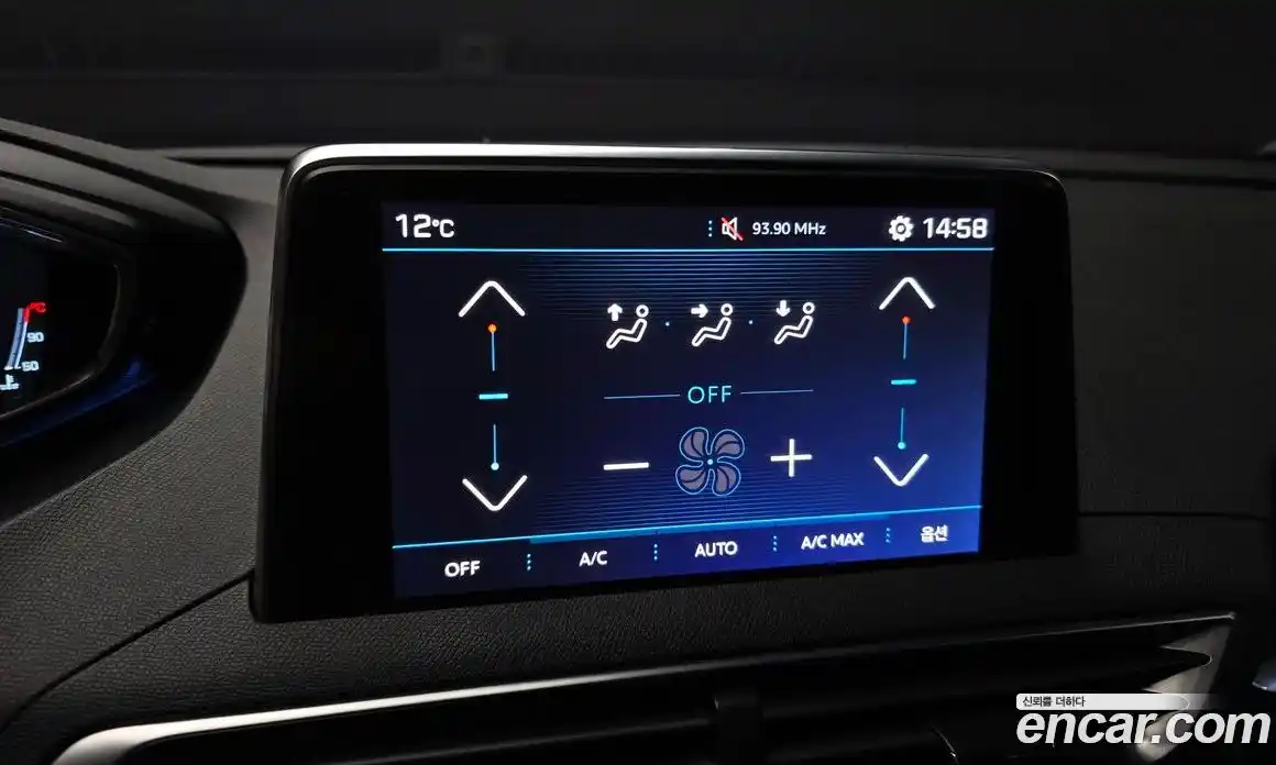 Peugeot 5008 2017 1.6 гидро в Москве № 235630, фото 17