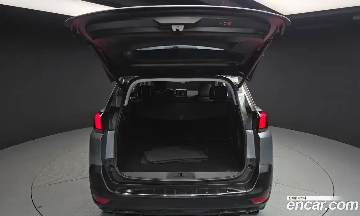 Peugeot 5008 2017 1.6 гидро в Москве № 235630, фото 20