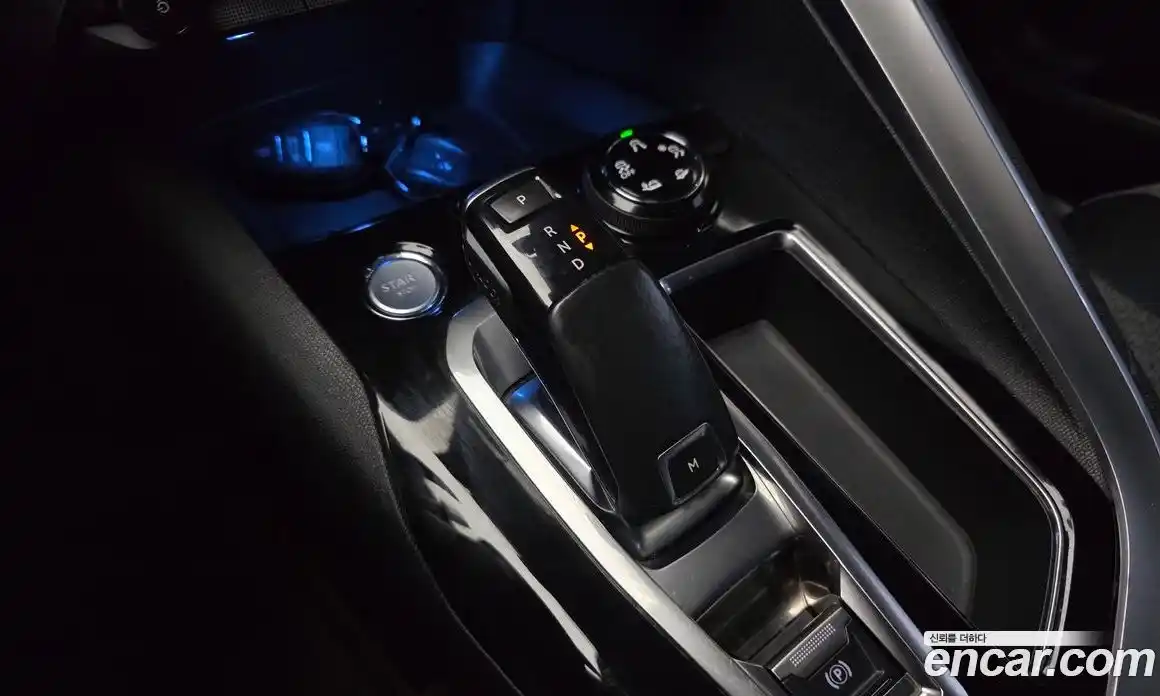 Peugeot 5008 2017 1.6 гидро в Москве № 235630, фото 9