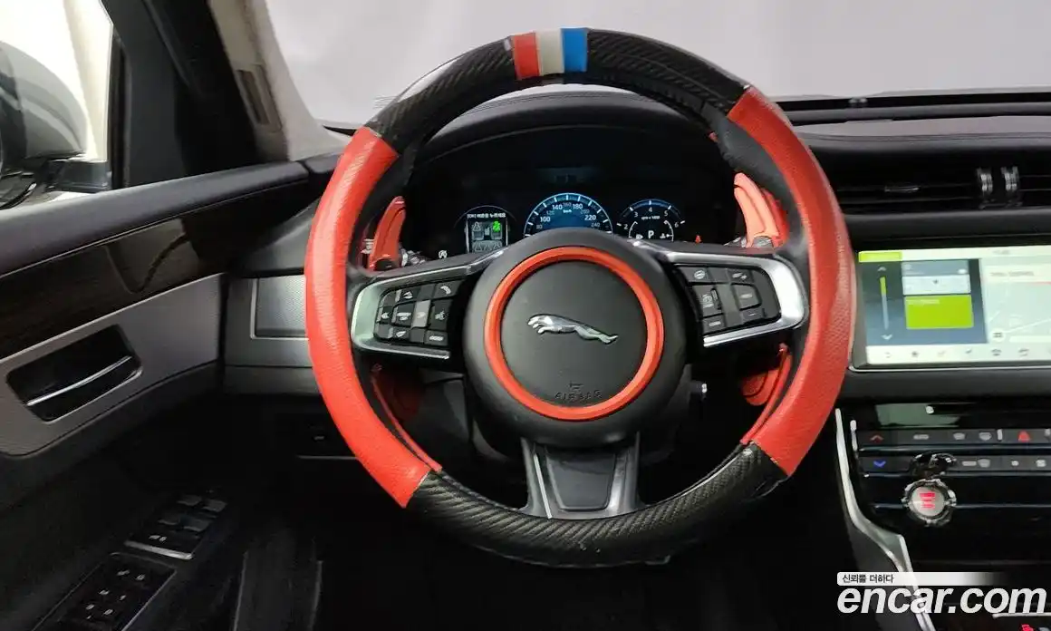 Jaguar XF 2019 2.0 гидро в Москве № 256051, фото 13