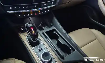 Cadillac CT5 2023 2.0 гидро в Москве № 256509, миниатюра 9