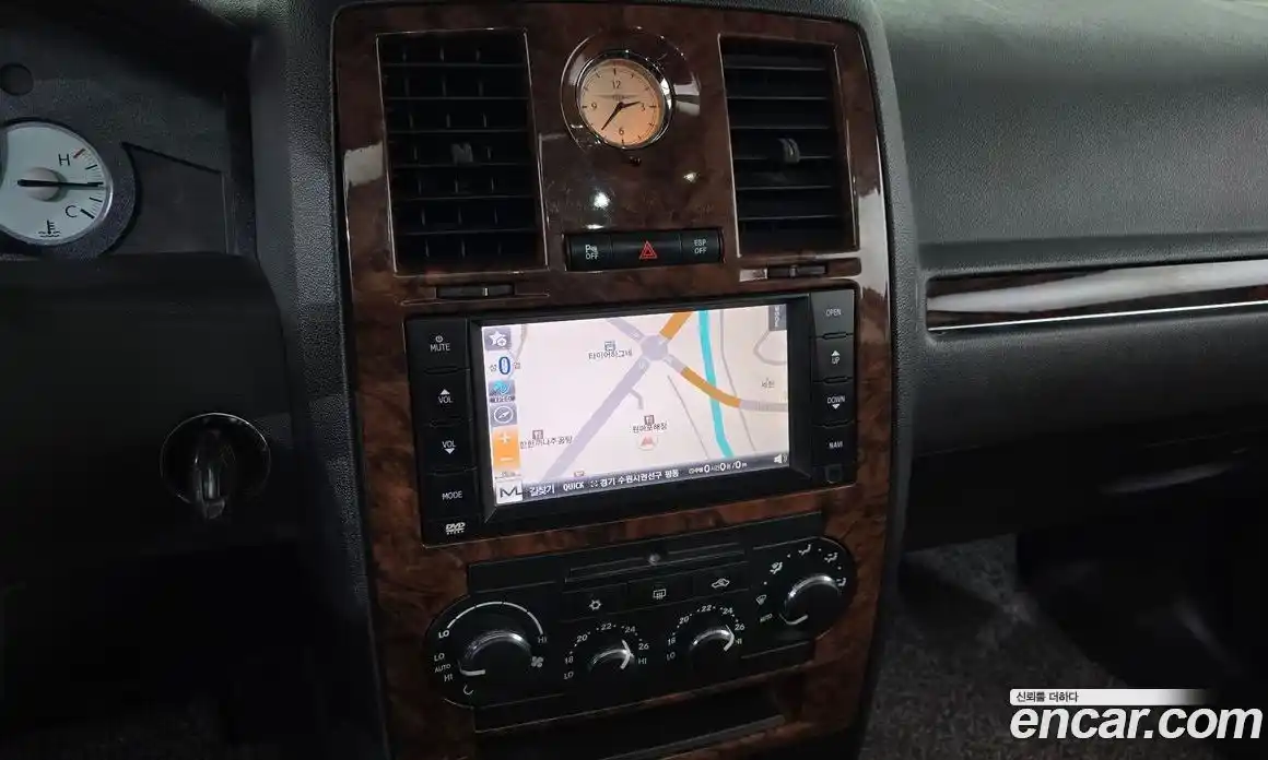 Chrysler 300C 2010 3.5 гидро в Москве № 256779, фото 14