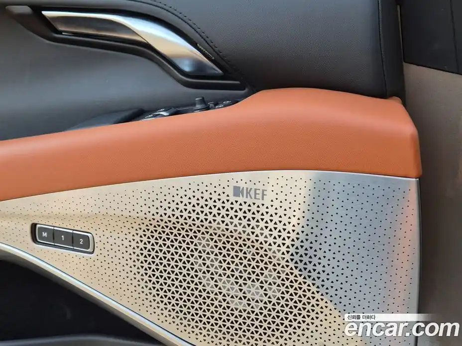 Lotus Emira 2024 3.5 механика в Москве № 256852, фото 18