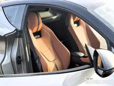 Lotus Emira 2024 3.5 механика в Москве № 256852, миниатюра 10
