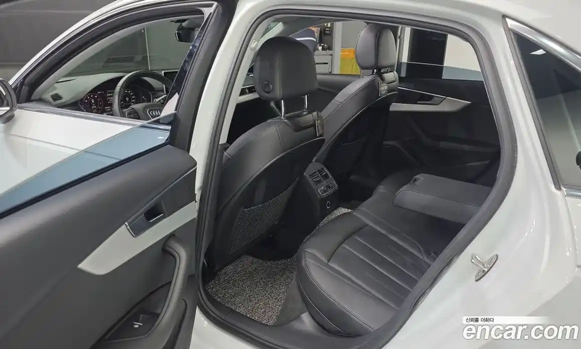 Audi A4 2019 2.0 гидро в Москве № 267987, фото 11