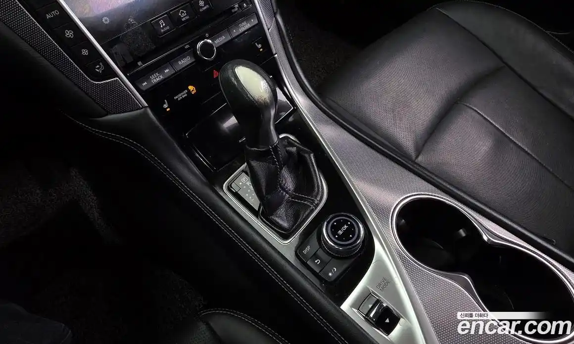 Infiniti Q50 2016 2.1 гидро в Москве № 269756, фото 9