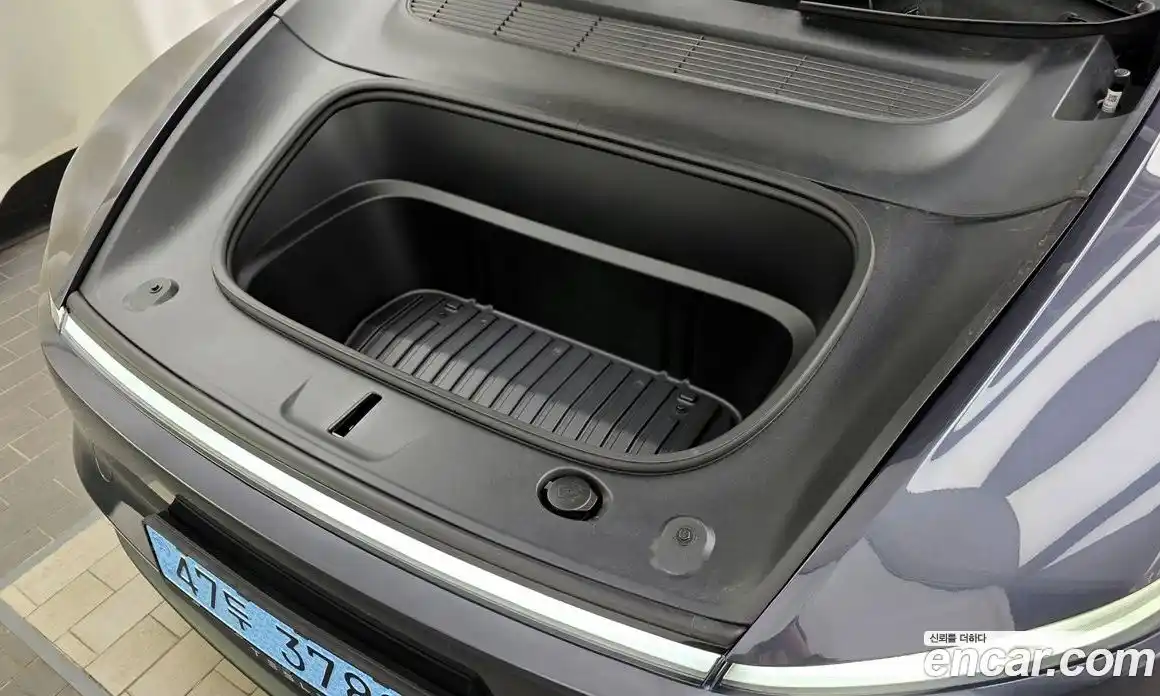 Tesla Model Y 2025 0.2 гидро в Москве № 274345, фото 6