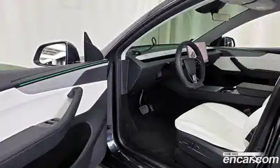 Tesla Model Y 2025 0.2 гидро в Москве № 274345, миниатюра 10