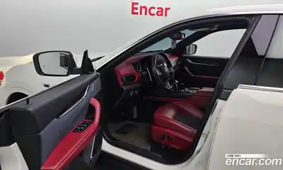 Maserati Levante 2019 3.0 гидро в Москве № 282851, миниатюра 10