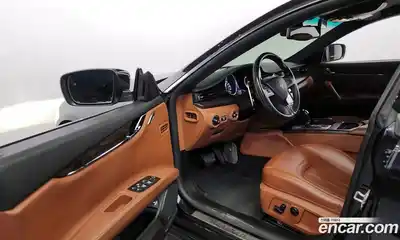 Maserati Quattroporte 2016 3.0 гидро в Москве № 283007, миниатюра 11