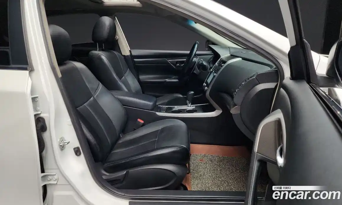 Nissan Altima 2012 3.5 гидро в Москве № 292688, фото 11