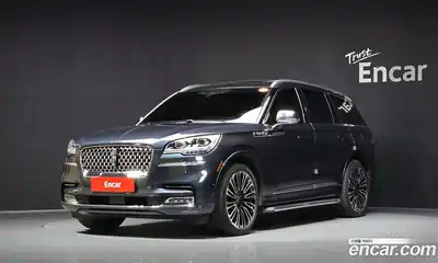 Lincoln Aviator, 2022