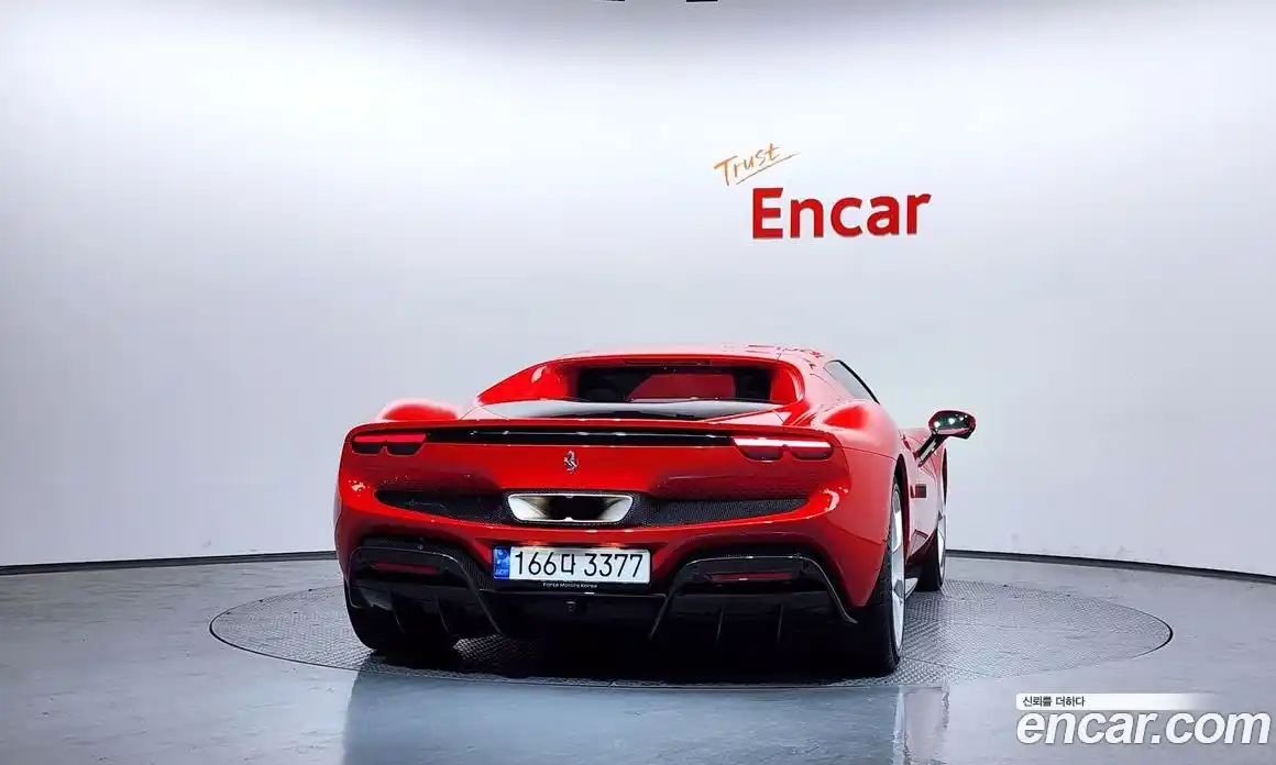 Ferrari 296 2023 3.0 гидро в Москве № 305945, фото 4