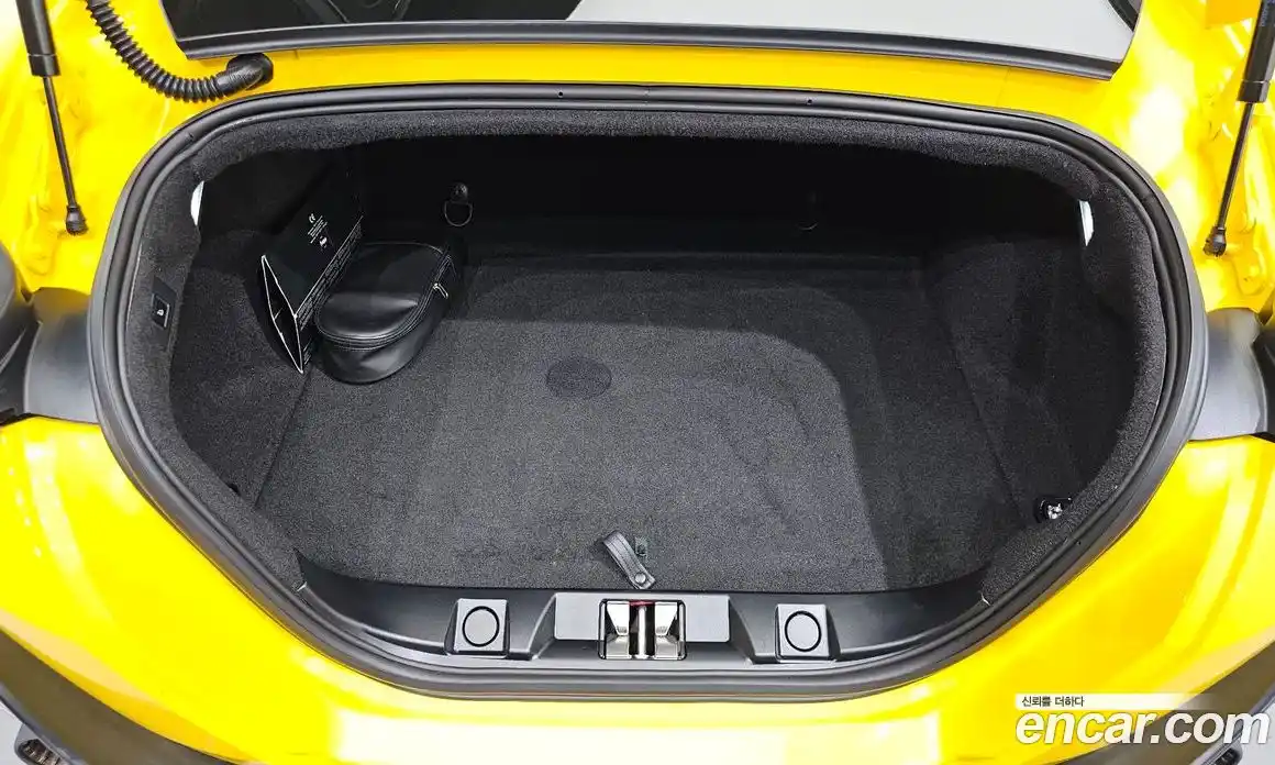 Ferrari Roma 2022 3.9 гидро в Москве № 305950, фото 20