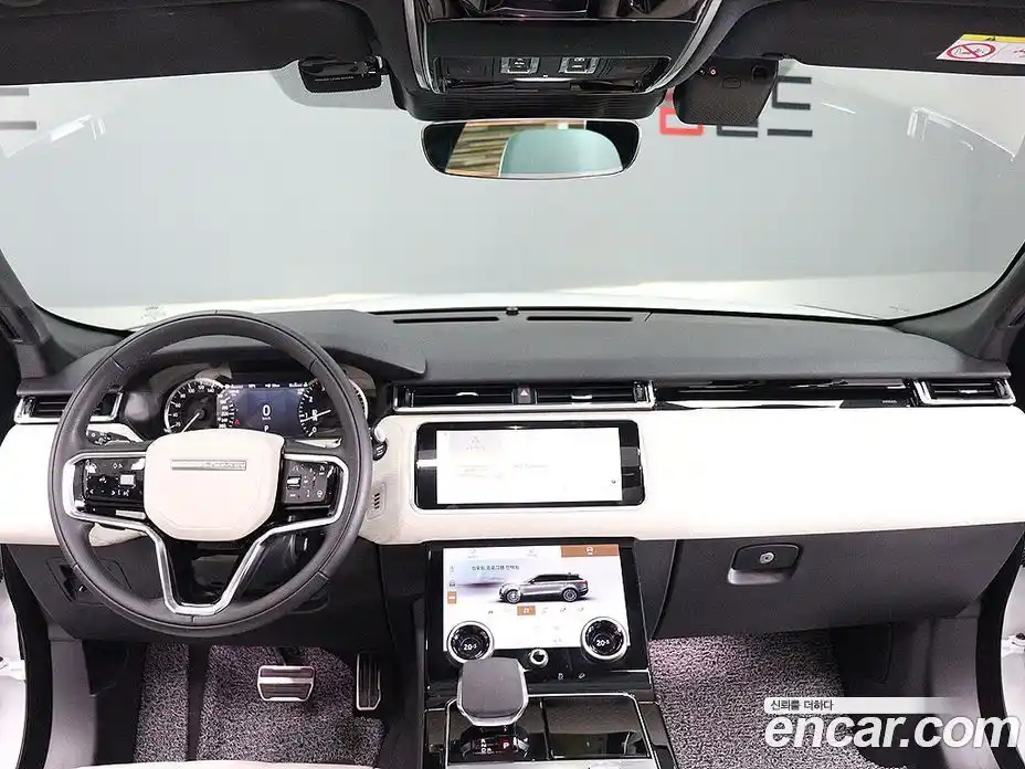 Land Rover Range-Rover Velar 2023 2.0 гидро в Москве № 316417, фото 14