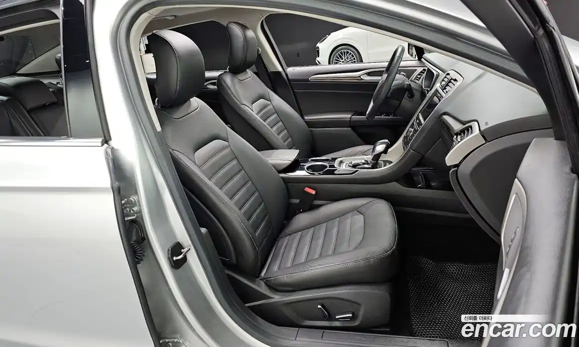 Ford Fusion 2013 1.6 гидро в Москве № 330541, фото 10
