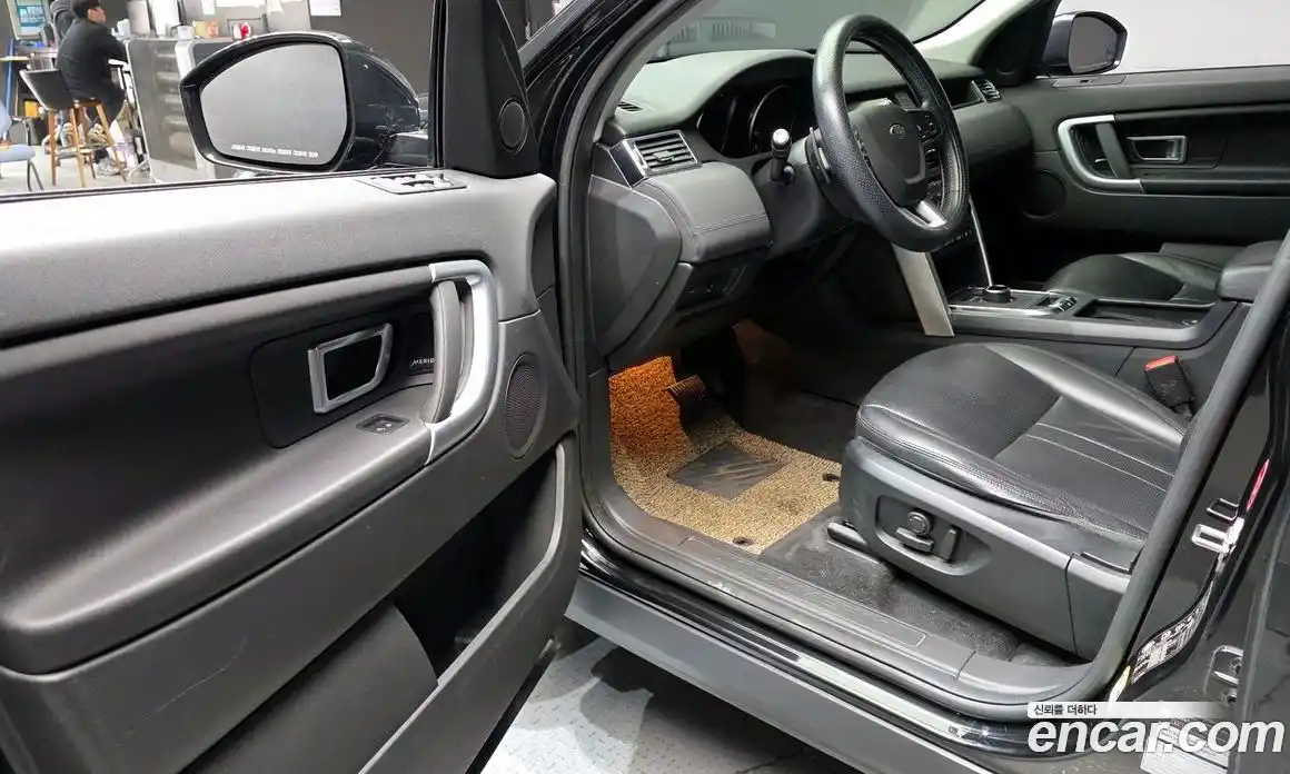 Land Rover Discovery Sport 2019 2.0 гидро в Москве № 333262, фото 11