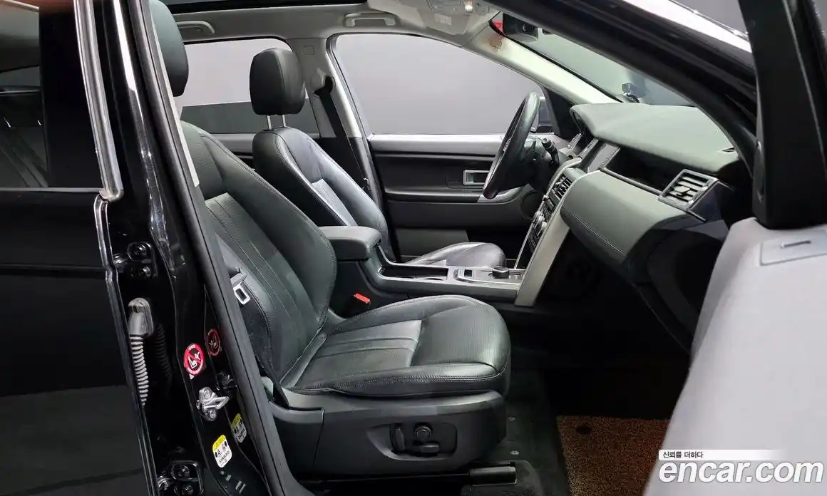 Land Rover Discovery Sport 2019 2.0 гидро в Москве № 333262, фото 10