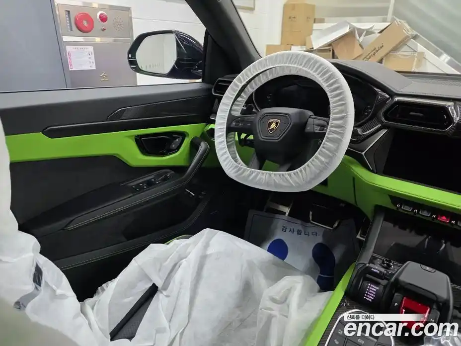 Lamborghini Urus 2025 4.0 гидро в Москве № 336533, фото 10