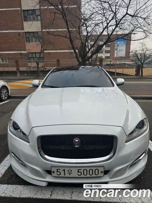 Jaguar XJ 2014 3.0 гидро в Москве № 344385, фото 4