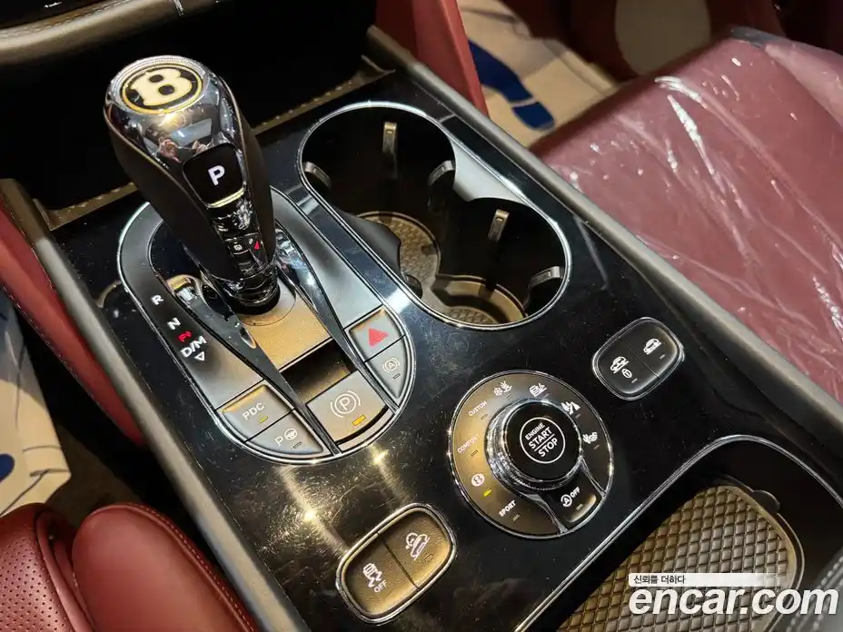 Bentley Bentayga 2020 4.0 гидро в Москве № 366452, фото 13