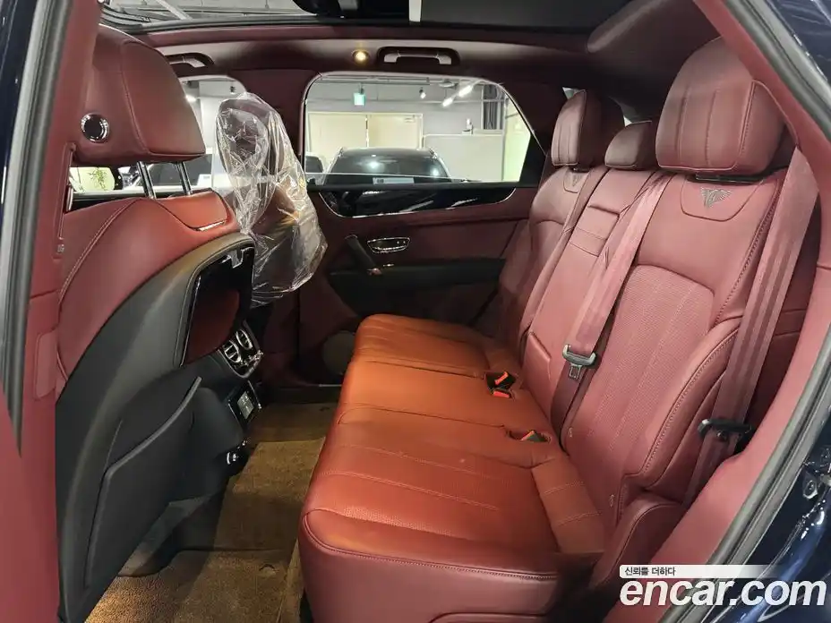 Bentley Bentayga 2020 4.0 гидро в Москве № 366452, фото 14