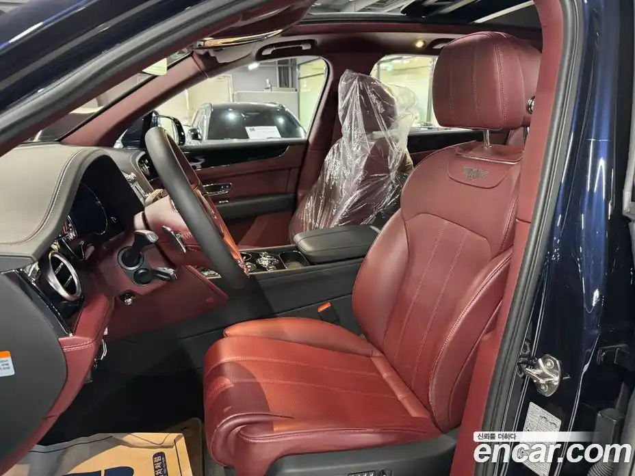 Bentley Bentayga 2020 4.0 гидро в Москве № 366452, фото 8