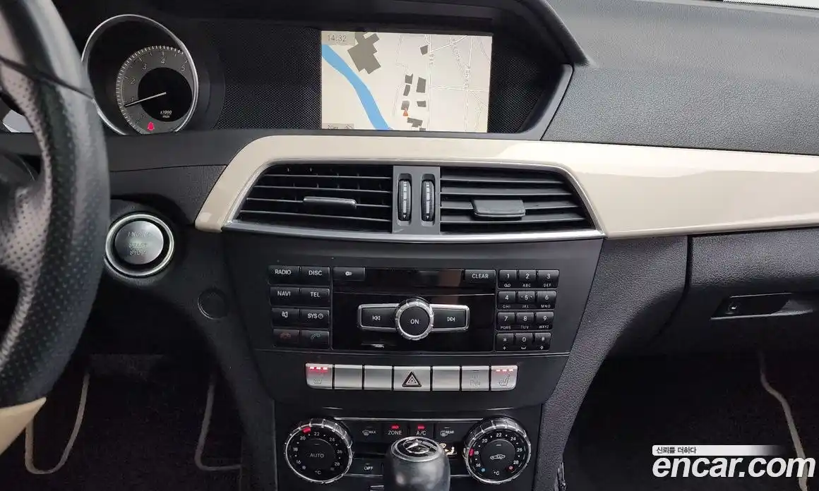 Mercedes-Benz C-Class 2013 1.8 гидро в Москве № 372513, фото 14