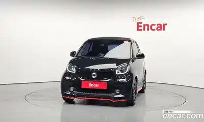 Smart Fortwo 2017 1.0 гидро в Москве № 376044, миниатюра 3