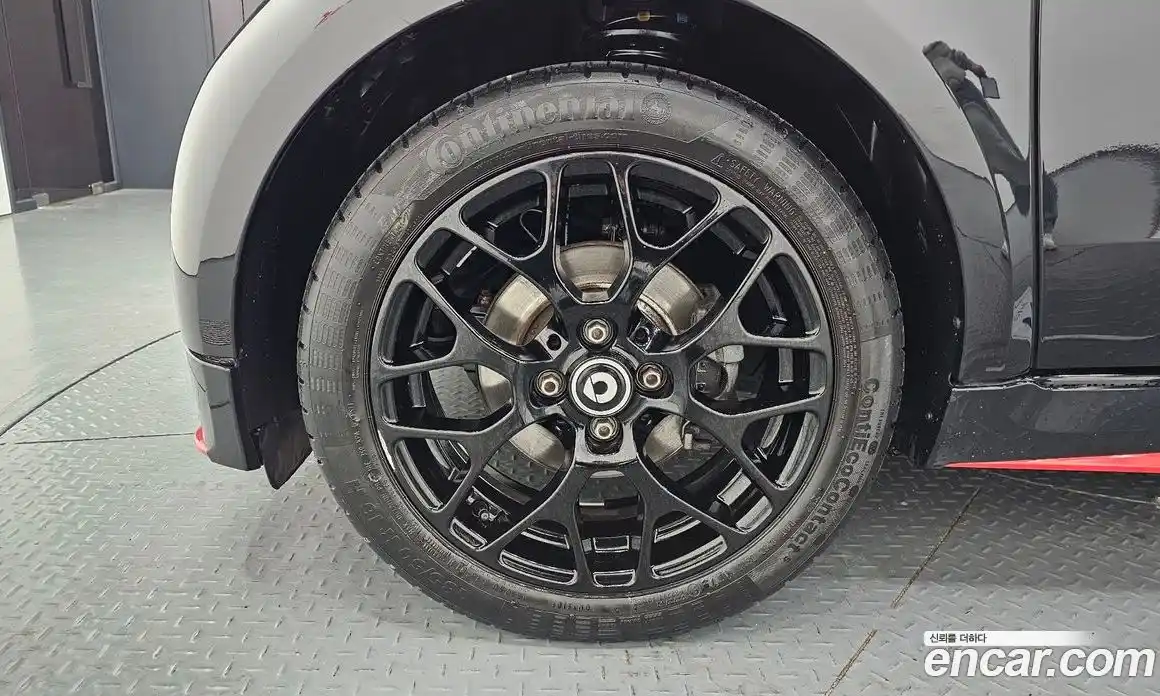 Smart Fortwo 2017 1.0 гидро в Москве № 376044, фото 5