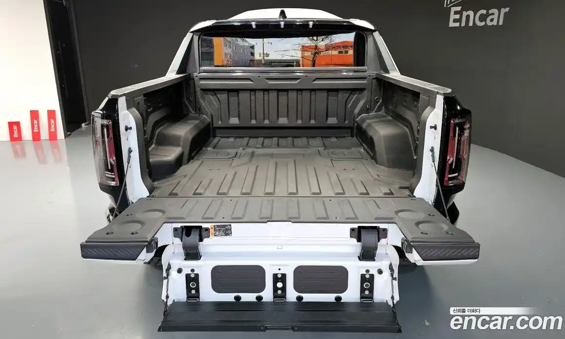 GMC Hummer EV 2025 гидро в Москве № 386108, фото 19