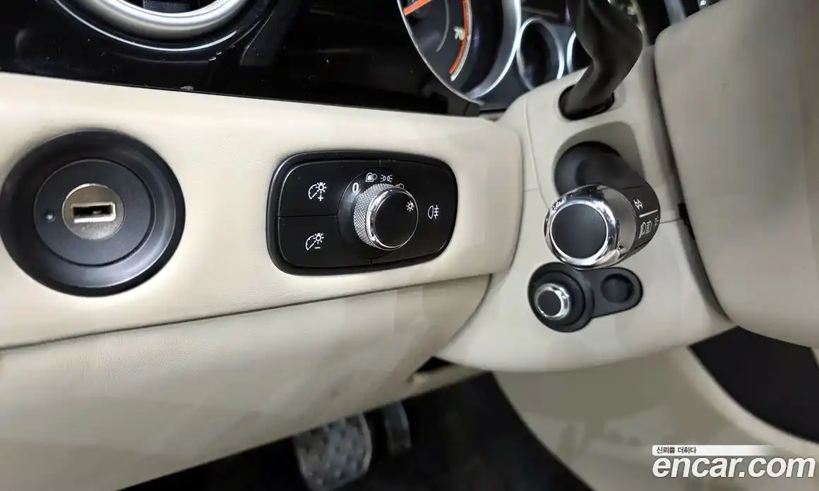 Bentley Flying Spur 2018 4.0 гидро в Москве № 387216, фото 15