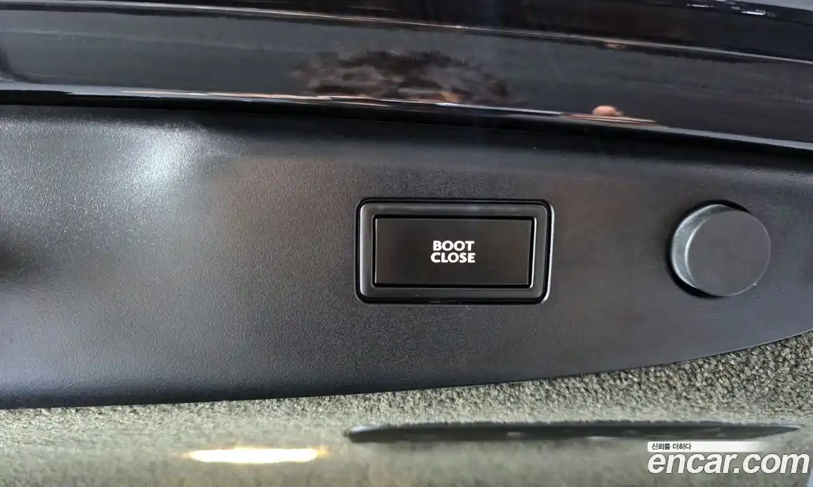 Bentley Flying Spur 2018 4.0 гидро в Москве № 387216, фото 18