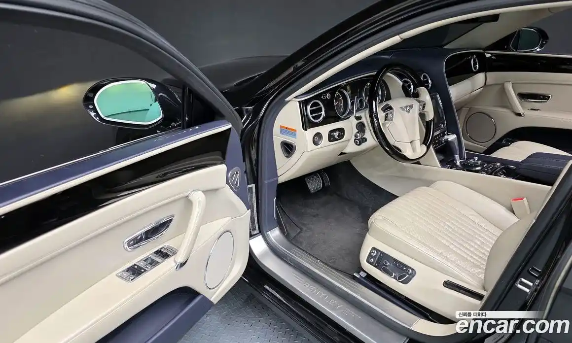 Bentley Flying Spur 2018 4.0 гидро в Москве № 387216, фото 10