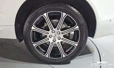 Volvo XC60 2019 2.0 гидро в Москве № 429986, миниатюра 5