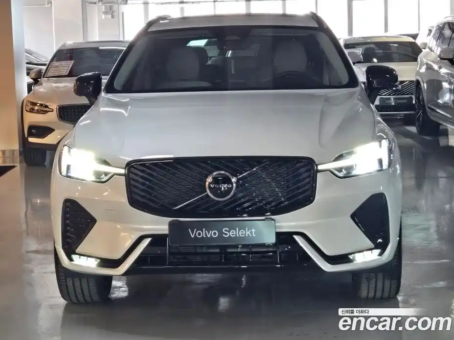 Volvo XC60 2025 2.0 гидро в Москве № 469997, фото 3