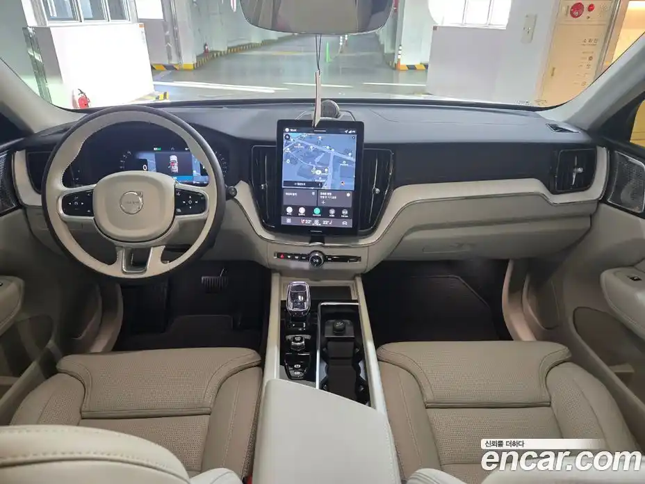 Volvo XC60 2025 2.0 гидро в Москве № 469997, фото 7