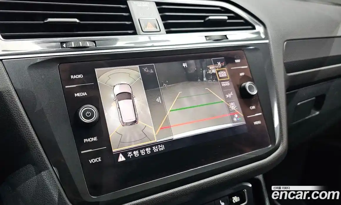 Volkswagen Tiguan 2018 2.0 гидро в Москве № 472130, фото 14